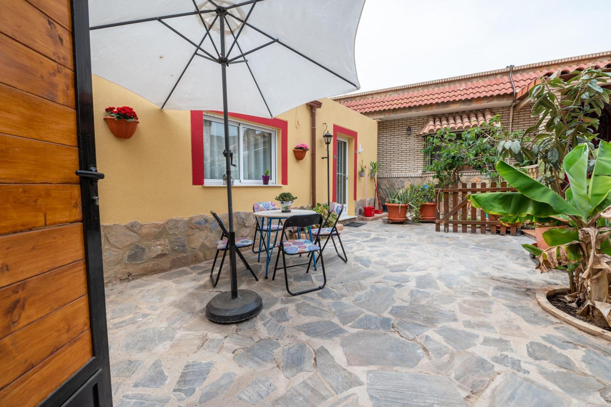Casa "La Gata Azul" Con Jardin Privado Vila El Campillo del Moro Exterior foto
